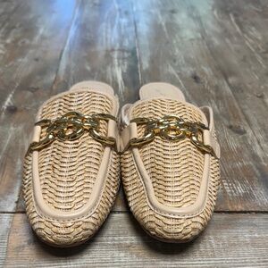 Elegant Tan Woven Mules with Gold Accent